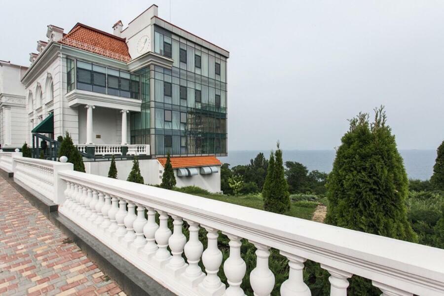 Спальня-Студия С Видом На Море И Парк Odesa Exterior foto